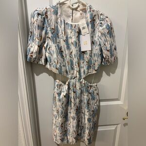 NWT Wayf Baby Blue Brown White Wildflower Short Pleated Cutout Dress S